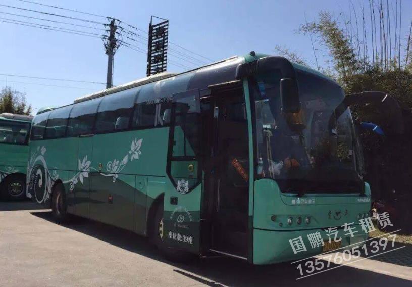 南昌租車(chē)：4月國(guó)鵬大巴租車(chē)案例-2